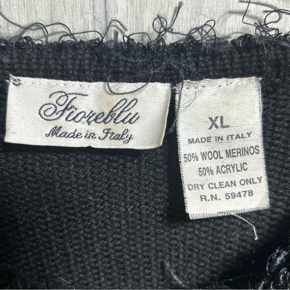 Fioreblu Black Frayed Fringe Sweater Size XL - Picture 4 of 10